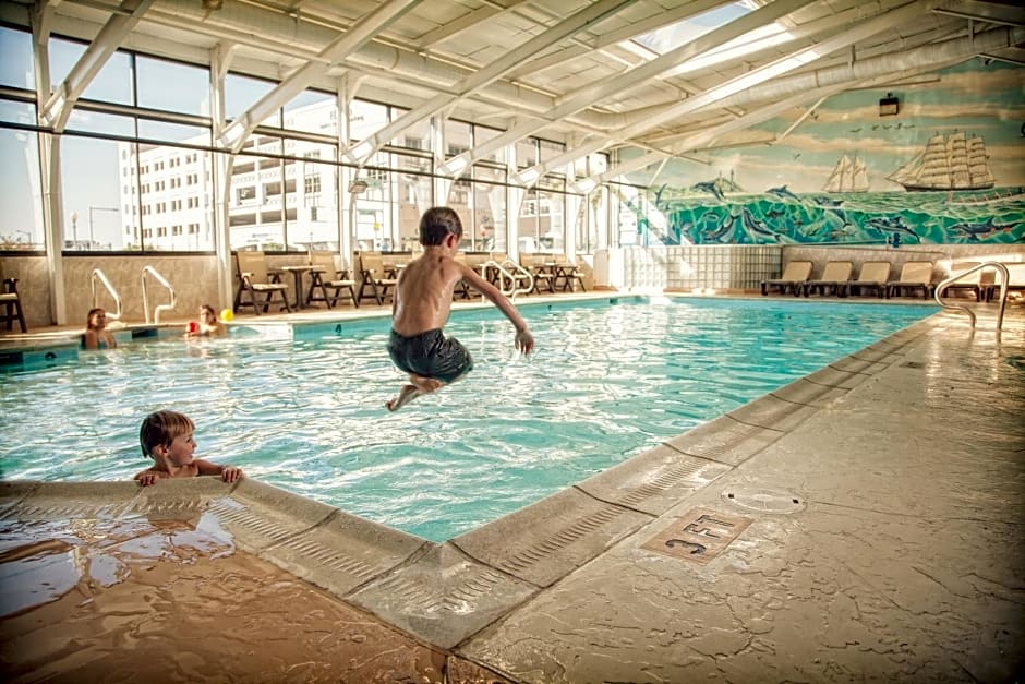 The Oceanfront Inn - Virginia Beach