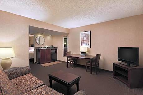 Queen Suite - Disability Access/Non-Smoking