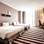 Grand Royal Hotel