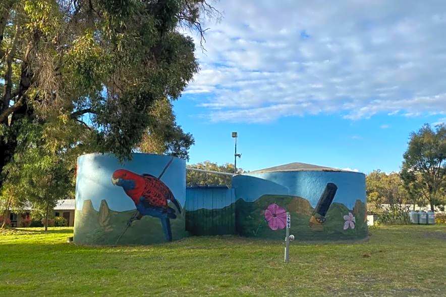 Warrumbungles Mountain Motel