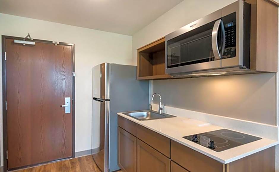 WoodSpring Suites Cedar Park - Austin North