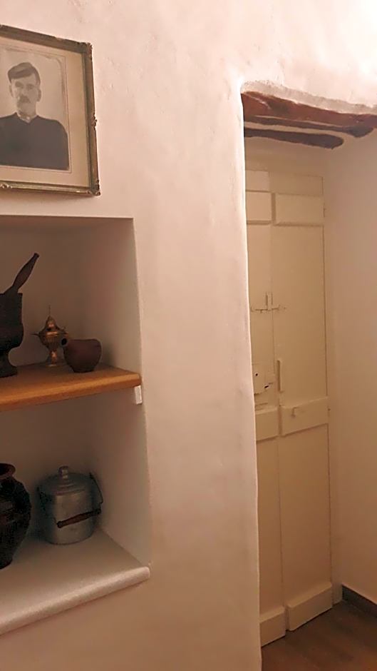 ROSABELLA HOME ( FILOTI VILLAGE )