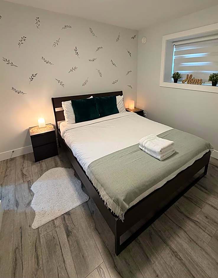 Lux Modern 2BR Radiant Suite+Free Parking