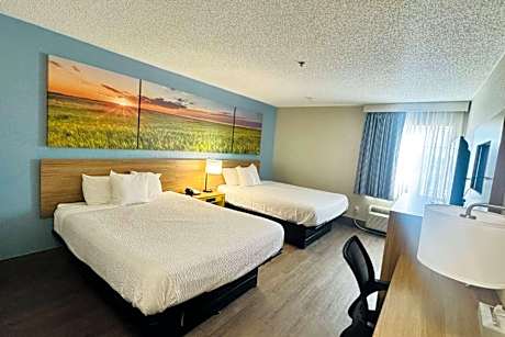 Queen Room with Two Queen Beds - Non-Smoking