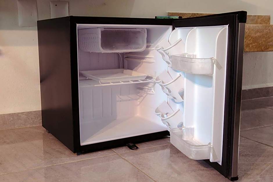 Hotel Alux x Over Blue