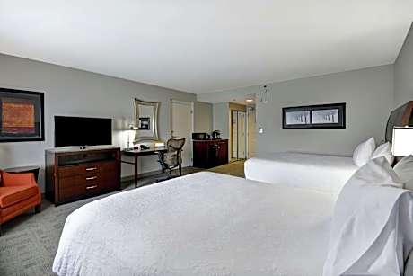 Queen Room with Two Queen Beds