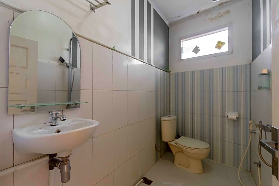 Urbanview Hotel Ananda Syariah by RedDoorz