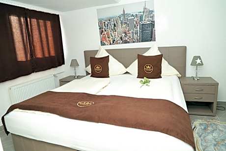 Double Room with Shower