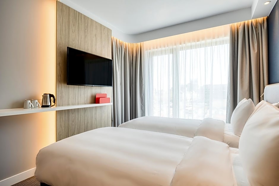 Holiday Inn Express Antwerp - City Centre By IHG