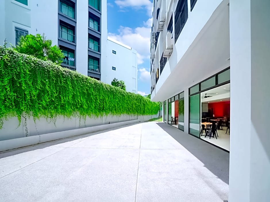 Phoenix Hotel Karon Beach