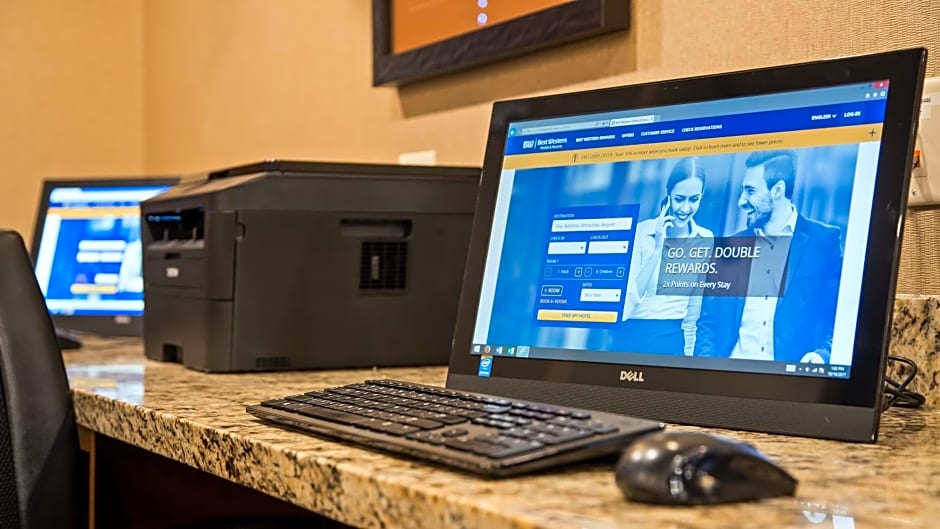 Best Western Plus Lincoln Inn & Suites