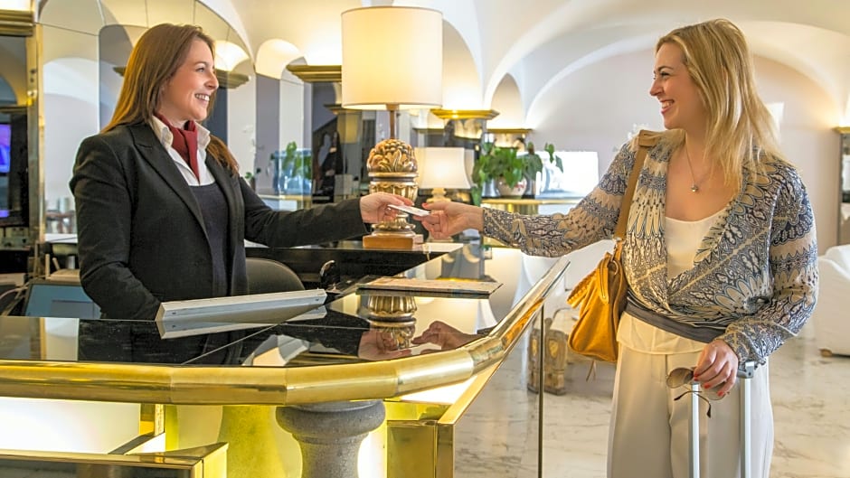 Hotel Shangri-La Roma by OMNIA hotels