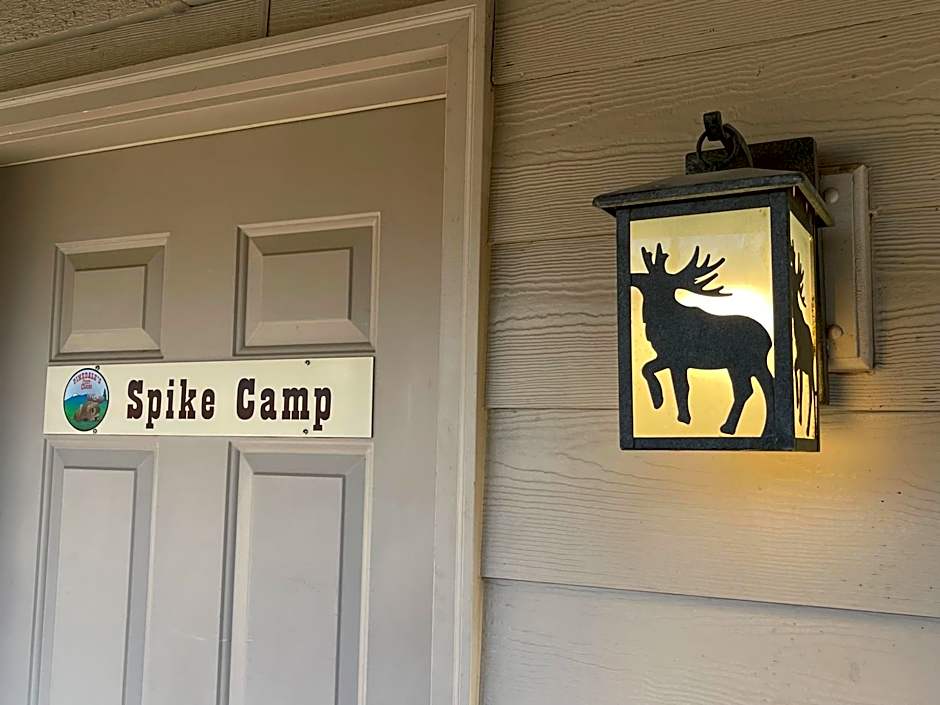 Pinedale Cozy Cabins