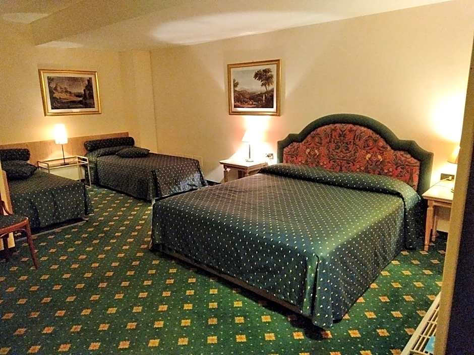 Polo Hotel