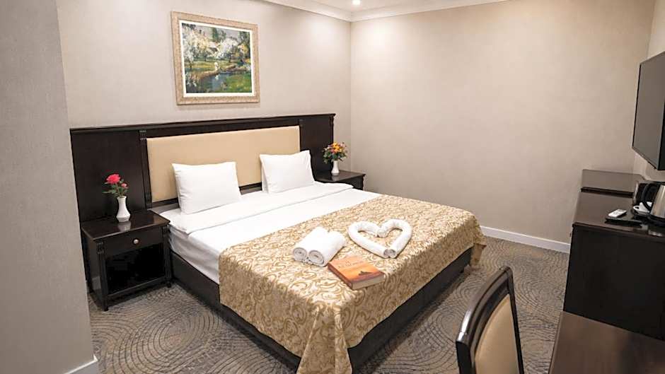 Premier Hotel