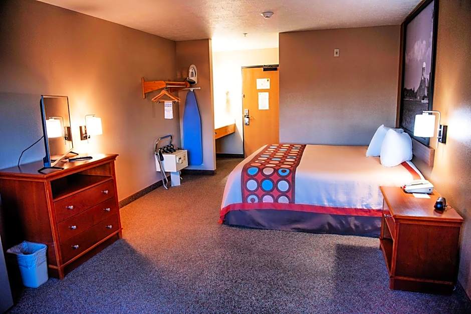 Super 8 by Wyndham Gallipolis Pt Pleasant Area