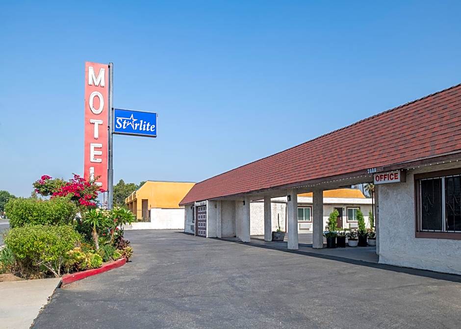 Starlite Motel