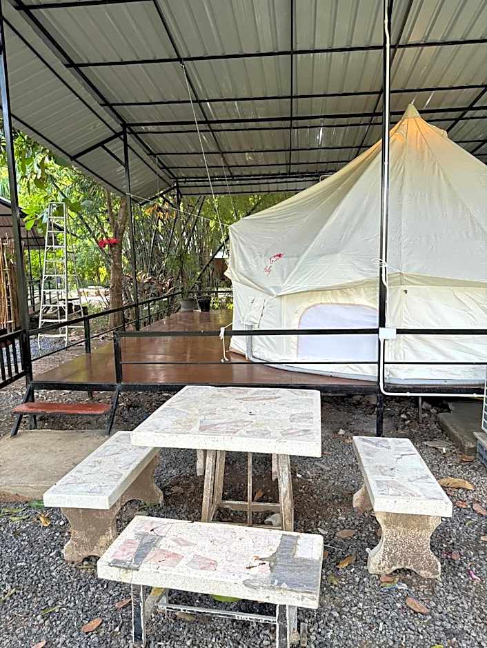 NP โฮมสเตย์ นอนเต็นท์ติดแอร์