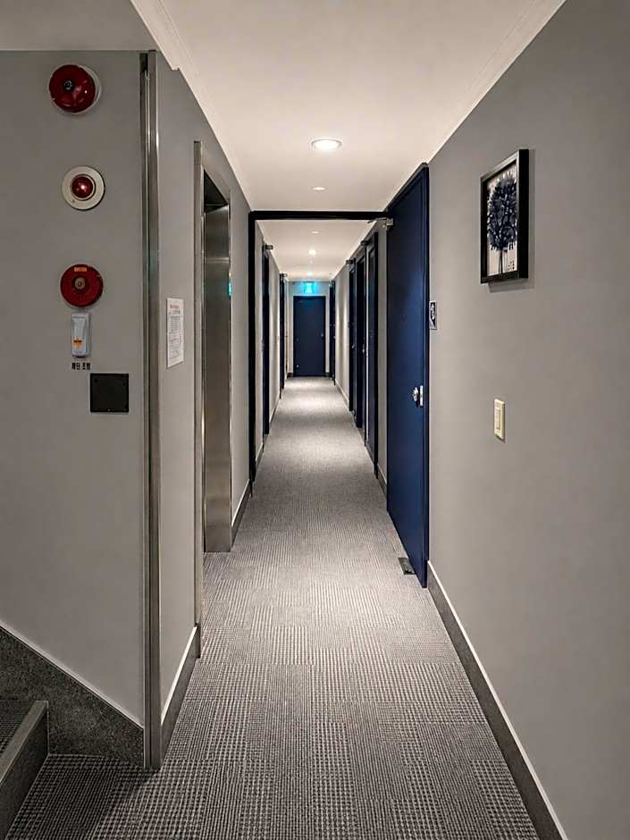 Pacific7 Hotel