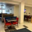 Holiday Inn Express & Suites Rochester by IHG