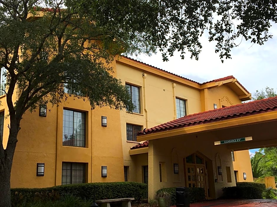 Days Inn by Wyndham Gainesville Florida