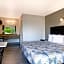Motel 6 Branson West, MO - Silver Dollar City