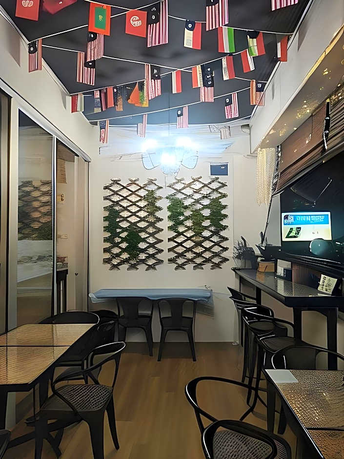Sleepbox Hotel