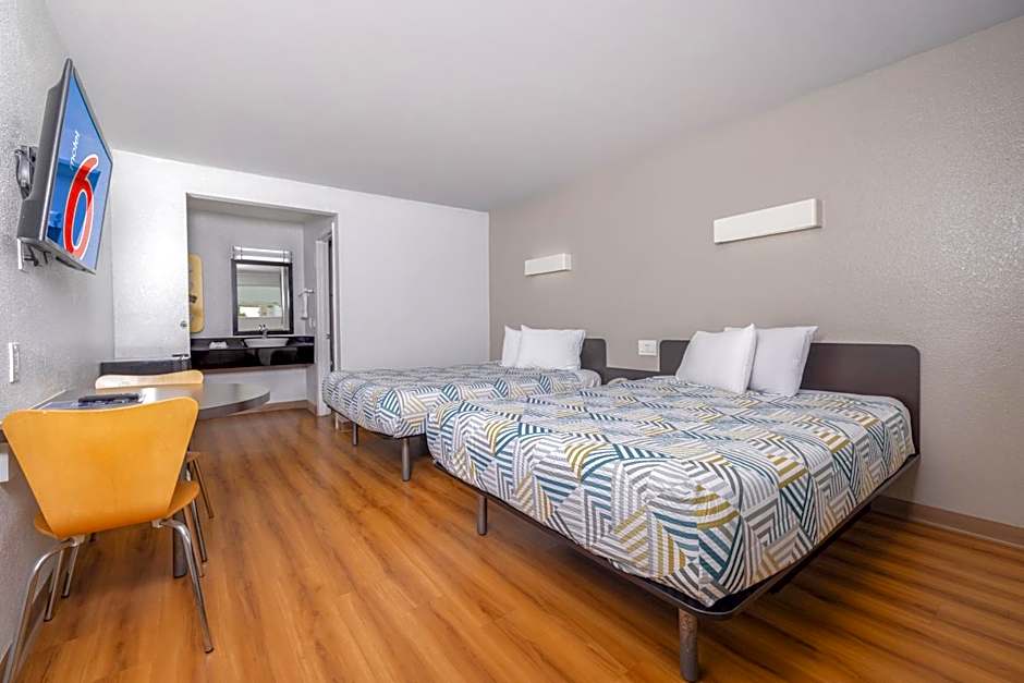 Motel 6 Ontario Airport