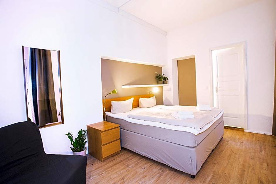 Pension Peters Berlin