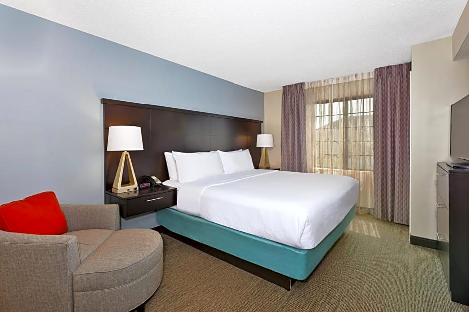 Staybridge Suites Detroit-Utica by IHG