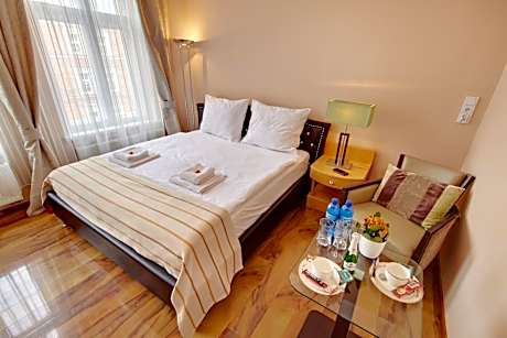 Jagiellonska 3 ApartHotel - Duze przestronne pokoje, centrum miasta, szybkie WiFi