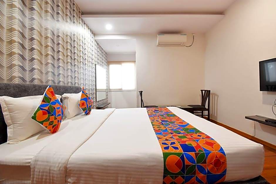 FabHotel Dhanvitha Suites