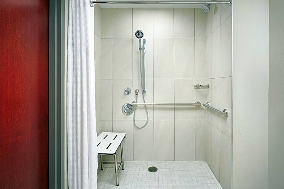 Embassy Suites By Hilton Hotel At Hampton Roads Convention Center, Va