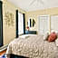 Walk To Parks, Dining & Lake! Game Room! Hot Tub!