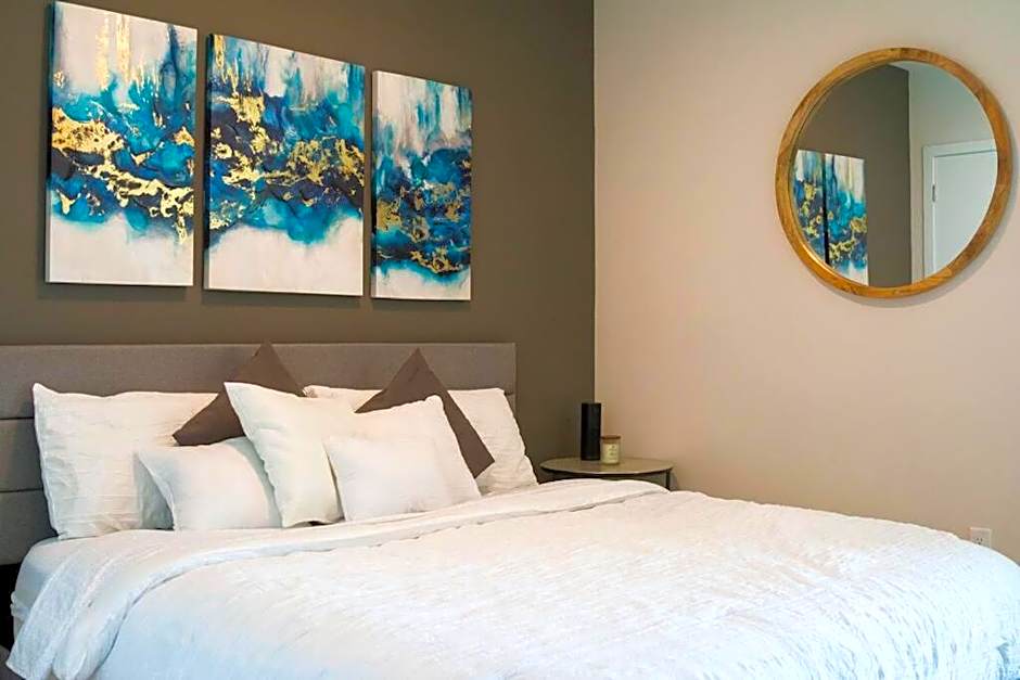 Luxury Oceanview Studio at Miami Design District