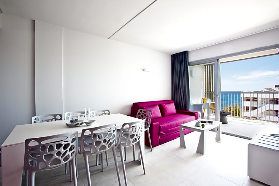 Ryans Ibiza Apartments - Only Adults