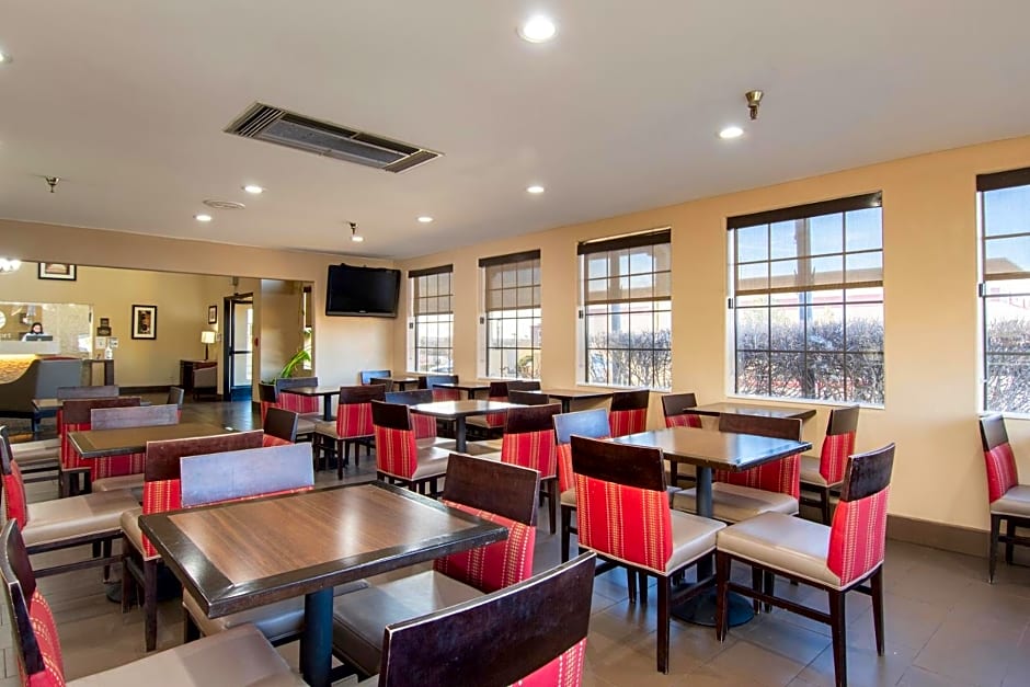 Comfort Inn