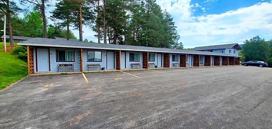 Fair Isle Motel & The Nest