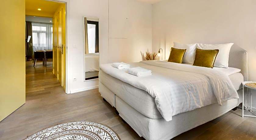 R73 Apartments by Domani Hotels