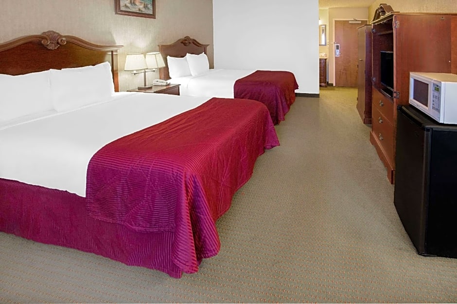 Days Inn by Wyndham Eureka CA