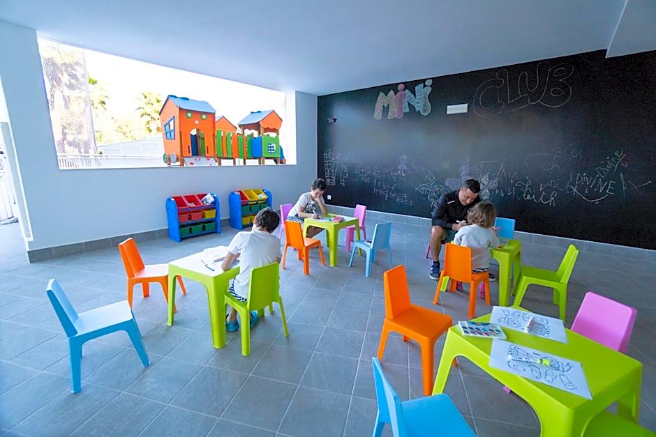 Gara Suites Golf & Spa