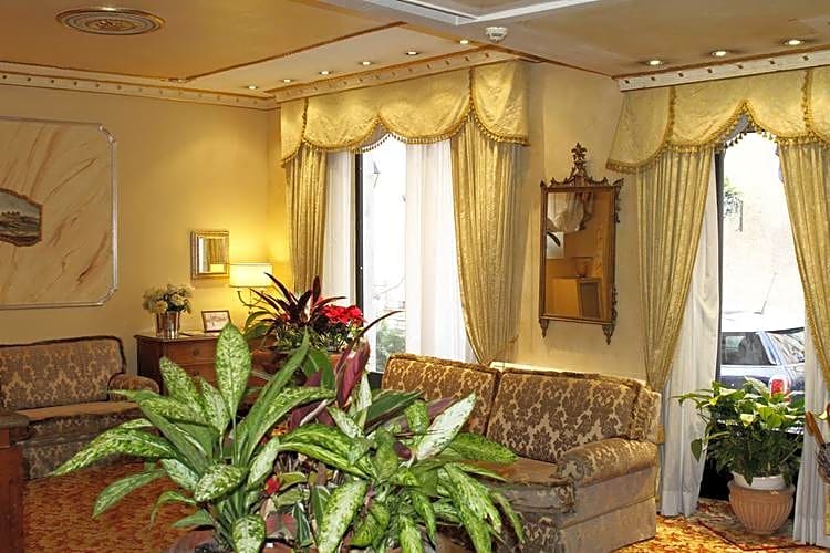 Hotel Eliseo