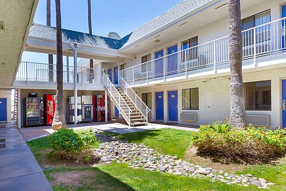 Motel 6 Mesa South