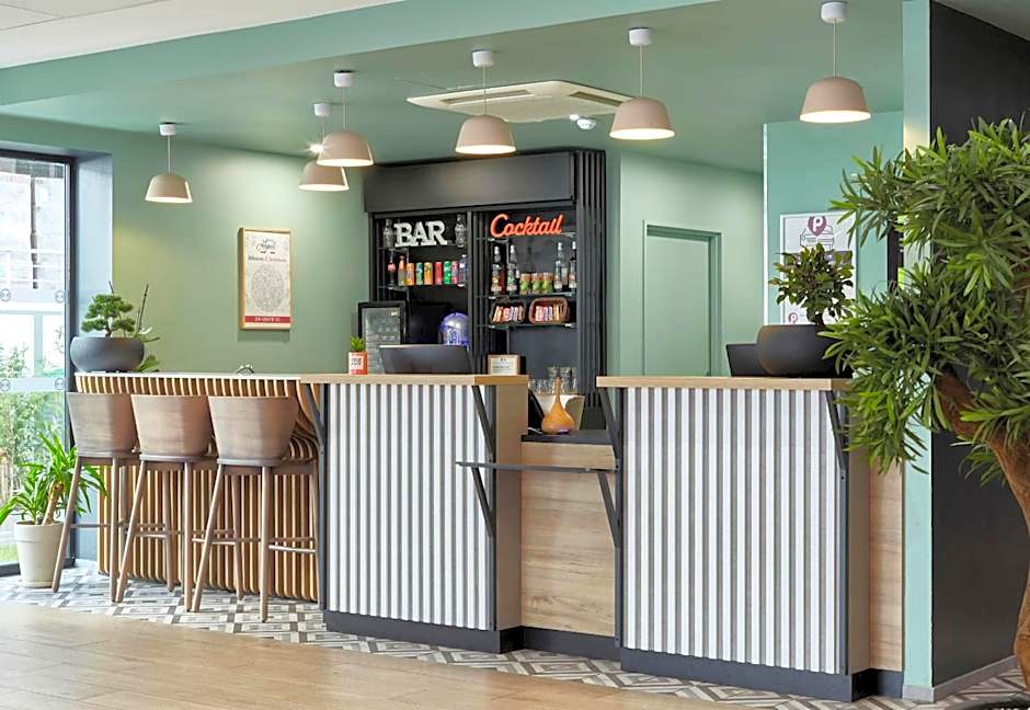 B&B HOTEL Paris Ivry Quai de Seine