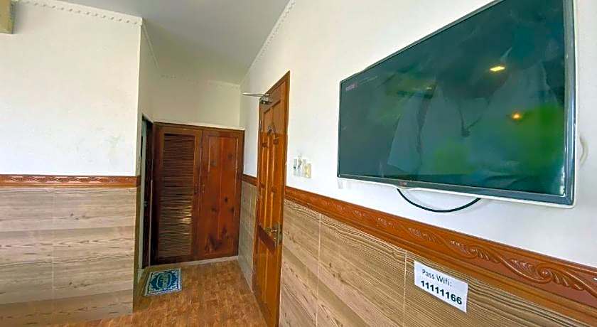 Huu Le Hotel
