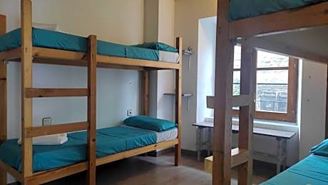 Albergue Tritón - Villanúa