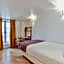 Hotel Habituel