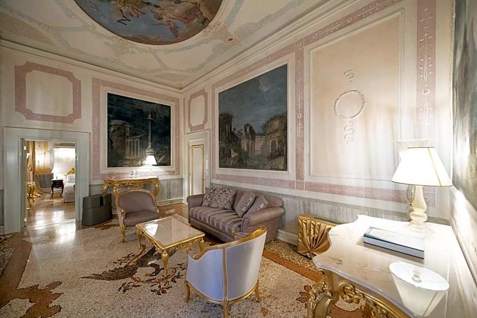 Ca' Bonfadini Historic Experience