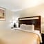 Quality Inn & Suites Conference Center Statesboro Historic District