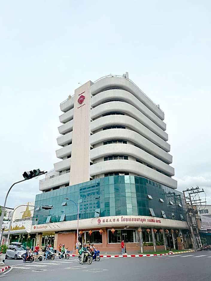 Sakura Hotel
